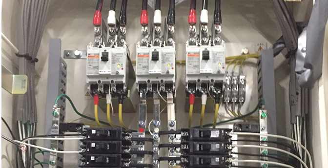 電気工事スライド3