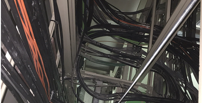 電気工事スライド8